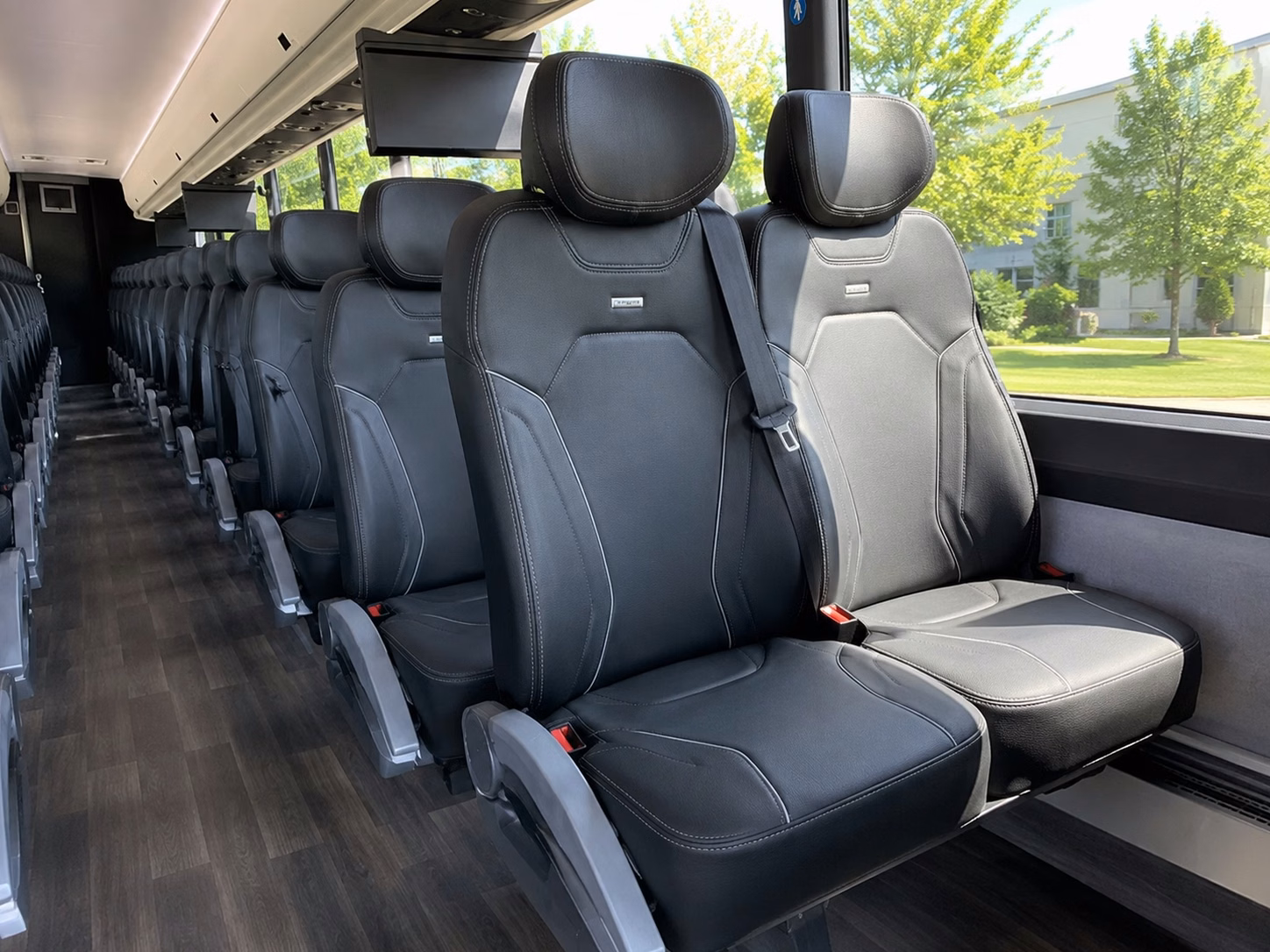 college and high school fan group transportation in the yorba linda area