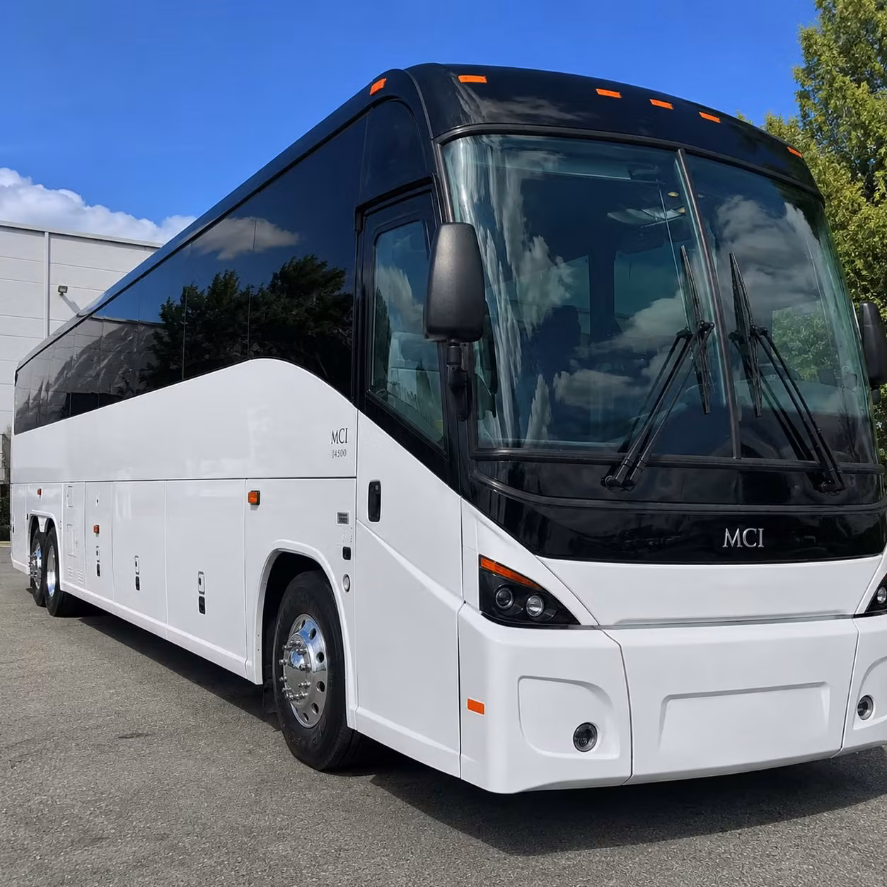 no matter the group size there s an airport transfer ready for yorba linda