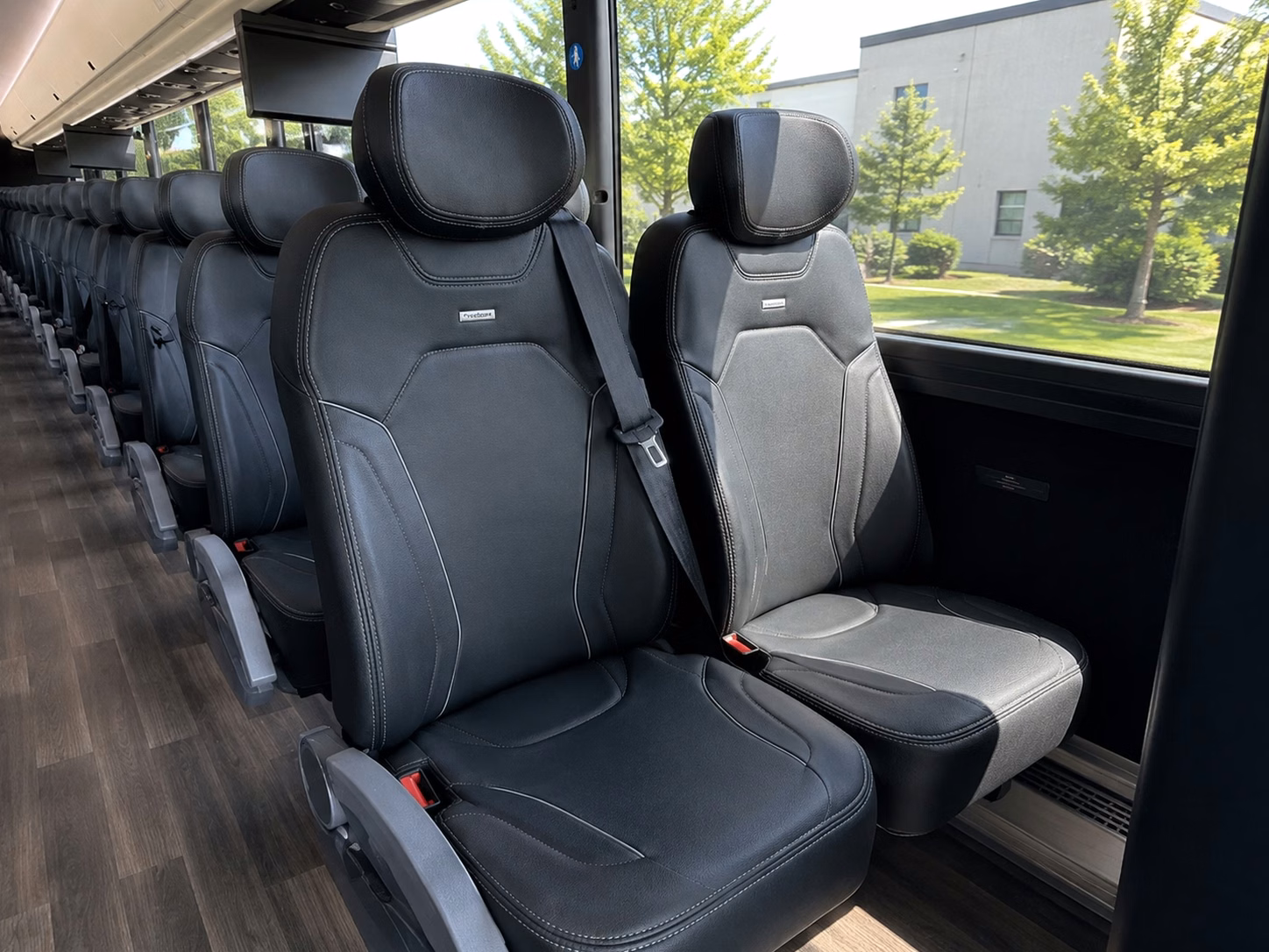 shuttle guests between yorba linda wedding venues without the headache