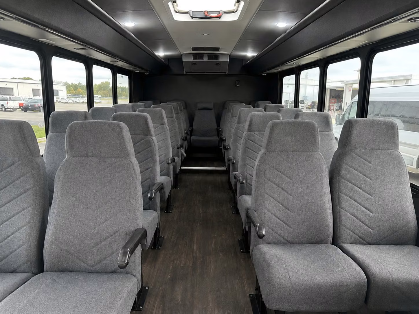yorba linda 15 passenger minibus rental